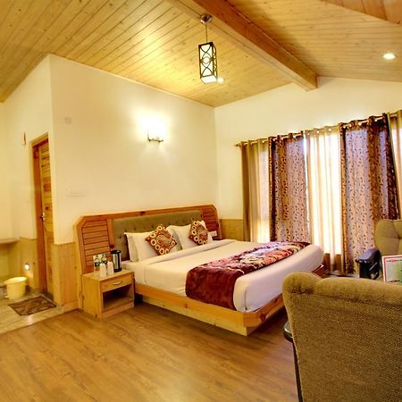 Hotel Thomas Villa Манали Экстерьер фото