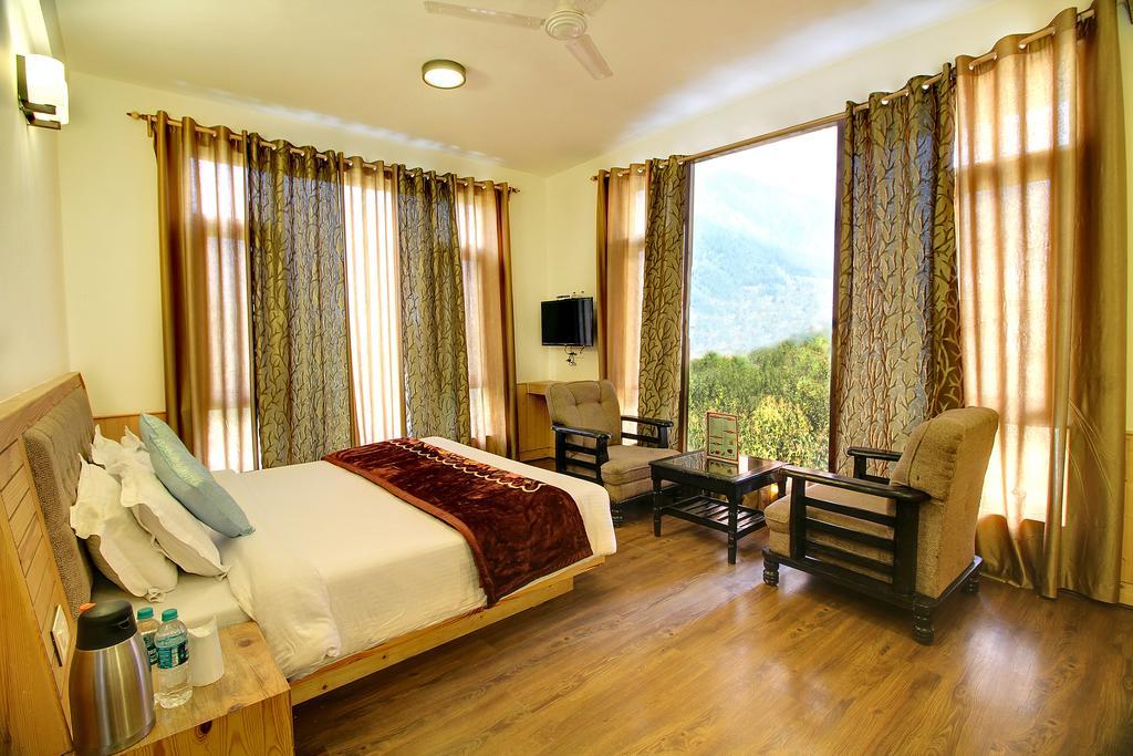 Hotel Thomas Villa Манали Экстерьер фото